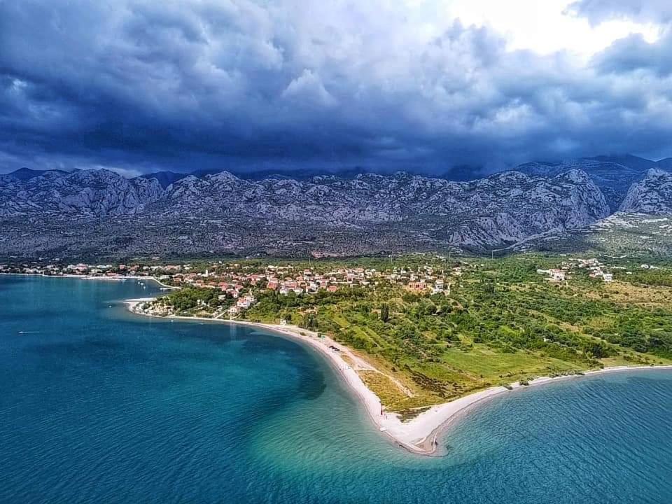 Holiday House Lara スタリグラード エクステリア 写真